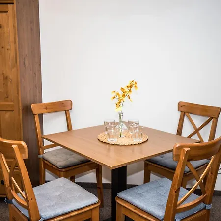 Avionika Guest house Kovarska